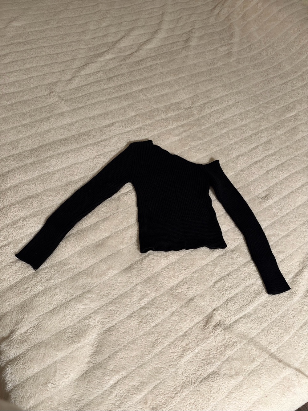 Black Ribbed One-Shoulder Women's Top